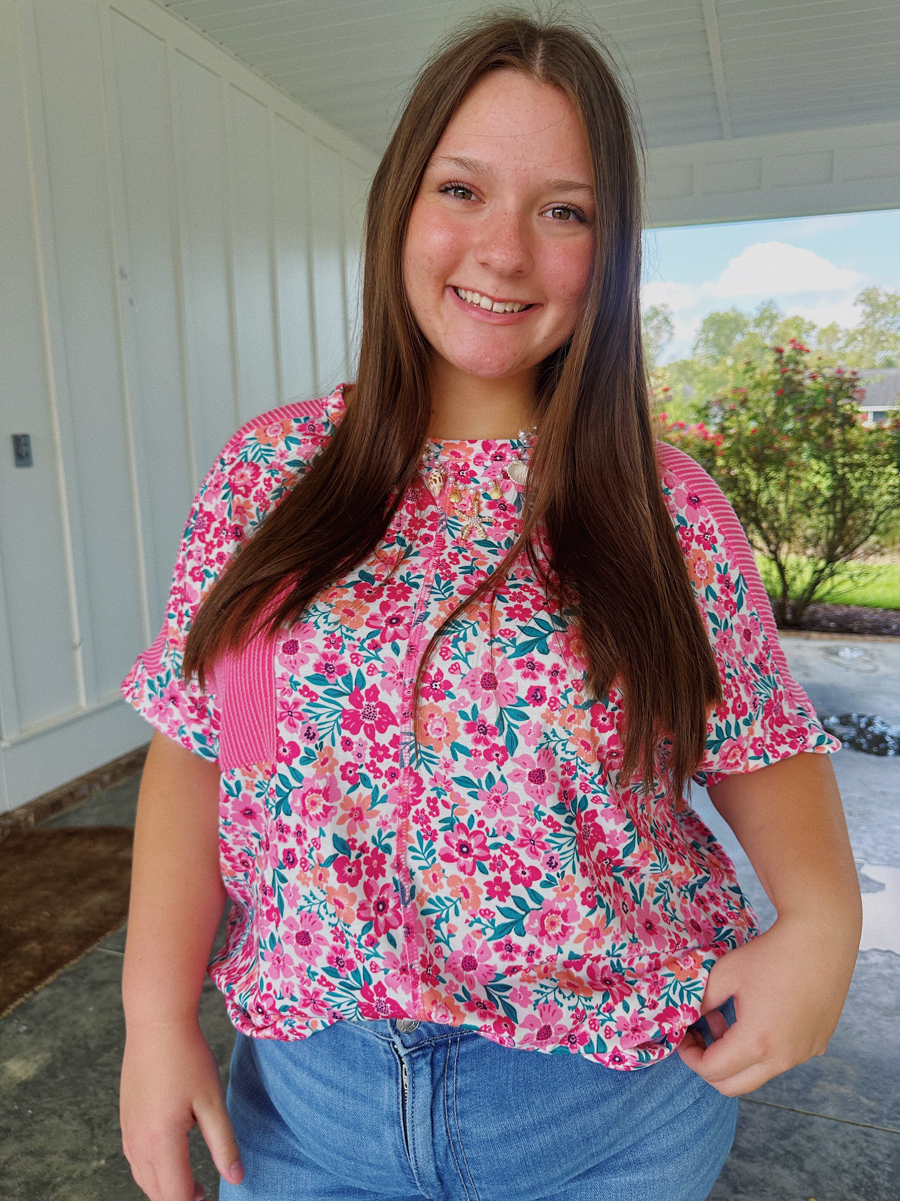 FRIDAY FLORAL TOP